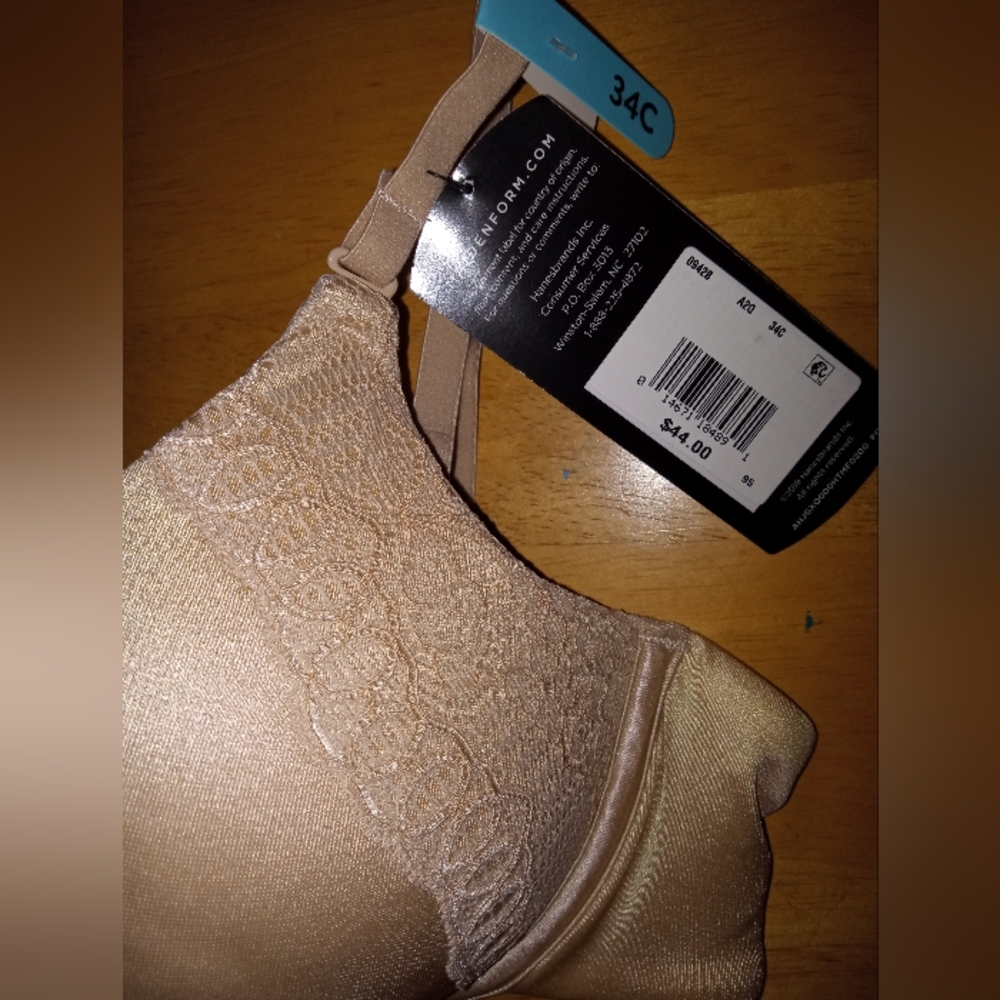 NWT MaidenForm push up bra - Picture 3 of 7
